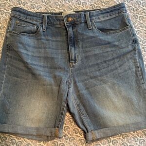 Universal Thread Women's Blue Jean Shorts